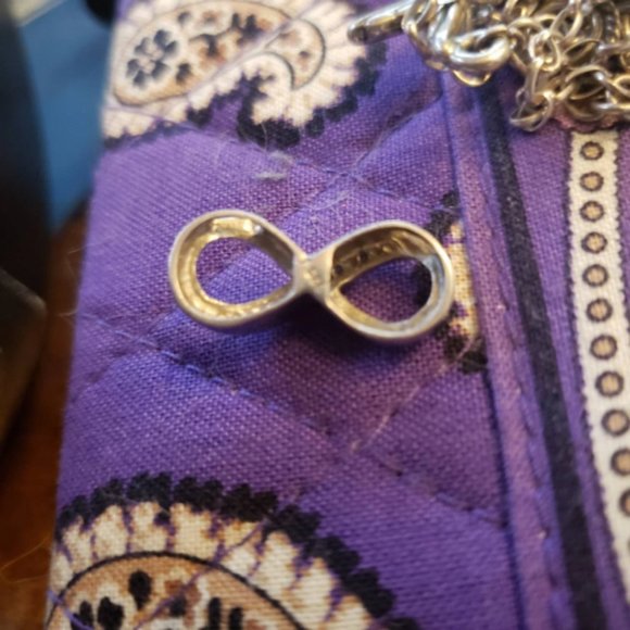 925 K Sterling Silver with Diamonds Infinity Charm Pendant - Picture 4 of 4